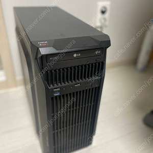 AMD A8-7600 Series 데스크탑 본체