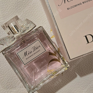 국문 미스디올 블루밍부케 150ml