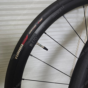 DT Swiss R470 휠셋