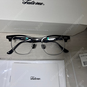 페이크미 그레이 블랙 실버