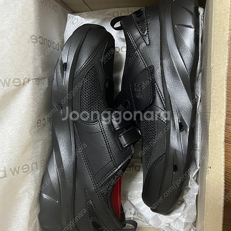 [새상품] 뉴발란스 브리즈 블랙 250--1