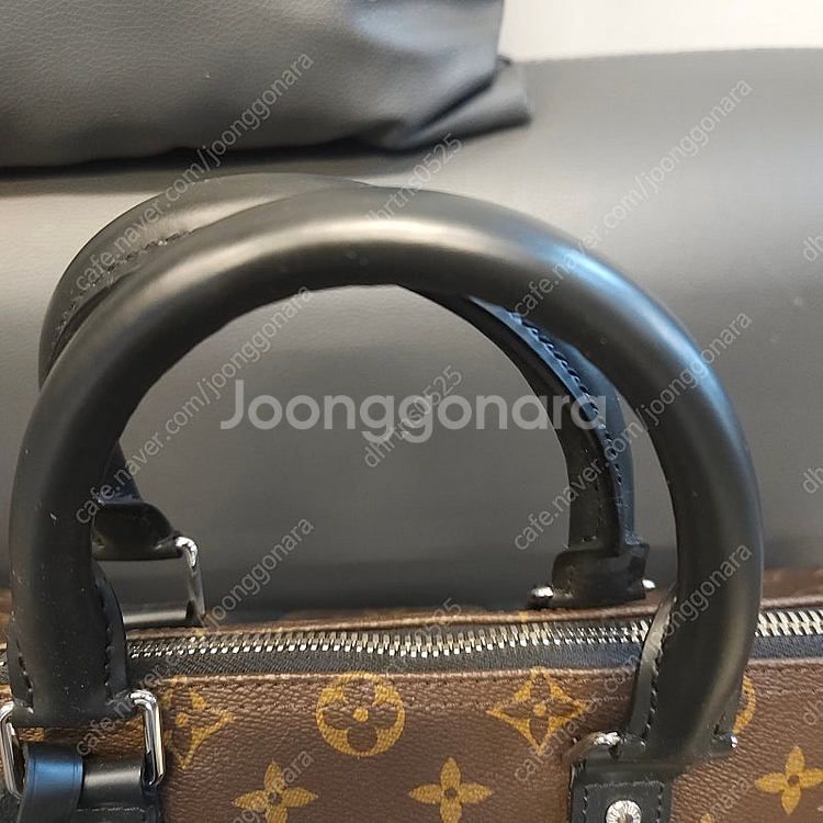 루이비통 키폴 반둘리에 정품 45 마카사르 M56711--2