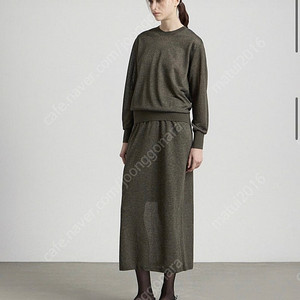 comgen 펄니트 스커트셋트 새상품