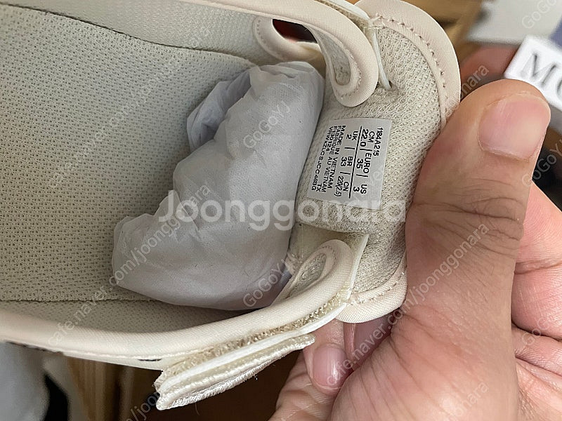 (새상품) 오니츠카타이거 멕시코66 샌들 크림 키즈 2...--1