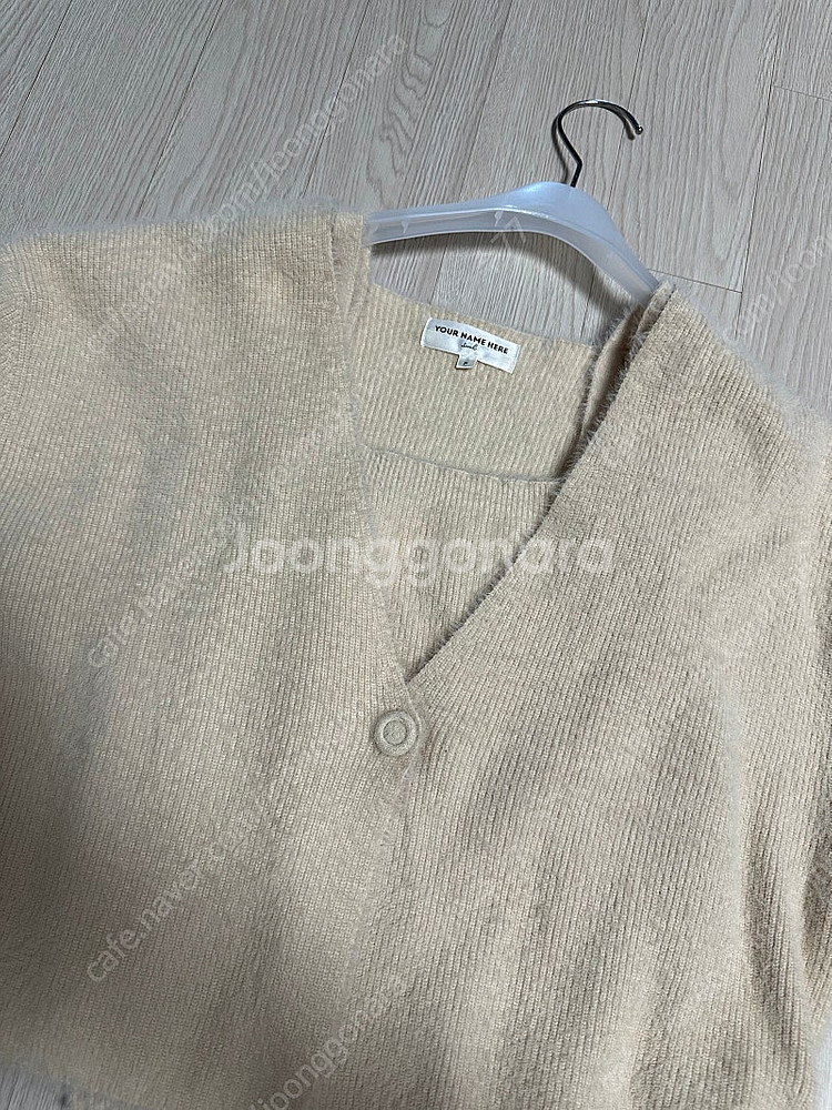 유어네임히얼 촉촉이 반팔 가디건 버터베이지--3