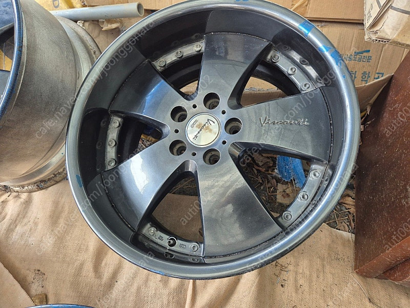 18인치 SM520 SM525V TG그렌져 HG그렌져 YF소나타 NF소나타 인피니티G35 인피니티G37s 카랜스2 이미지