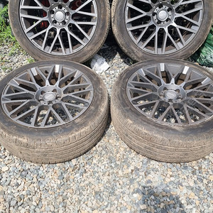 19인치 모모리벤지 그라파이트 이태리제조 정품 PCD108 재규어XE 재규어SE 레인지로버 랜지로버 푸조 볼보S60 볼보V50 포드 몬데오 차량용 휠타이어 // 17인치 푸조508