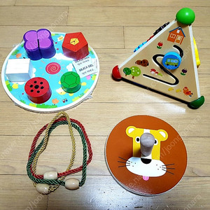 새상품) 원목 교구 숫자 키즈 유아 놀이 고리걸기 어린이 소근육 발달 대근육