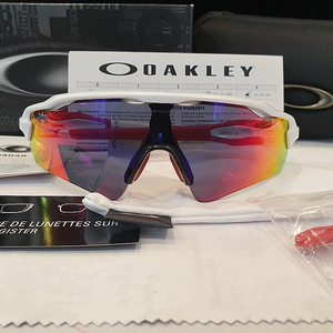 오클리 레이다EV 정품 새상품 저렴하게 판매