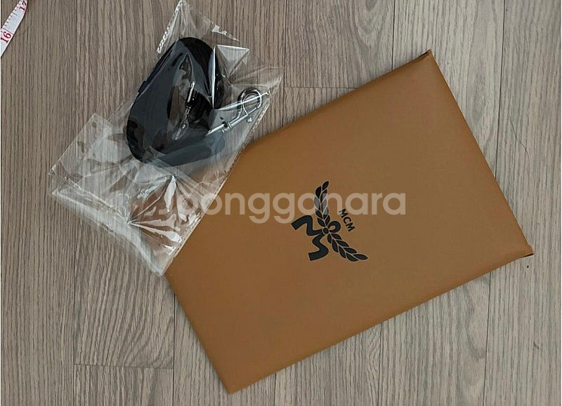 새것mcm 가방 크로스 스트랩 길이조절 가방끈25년달력--0