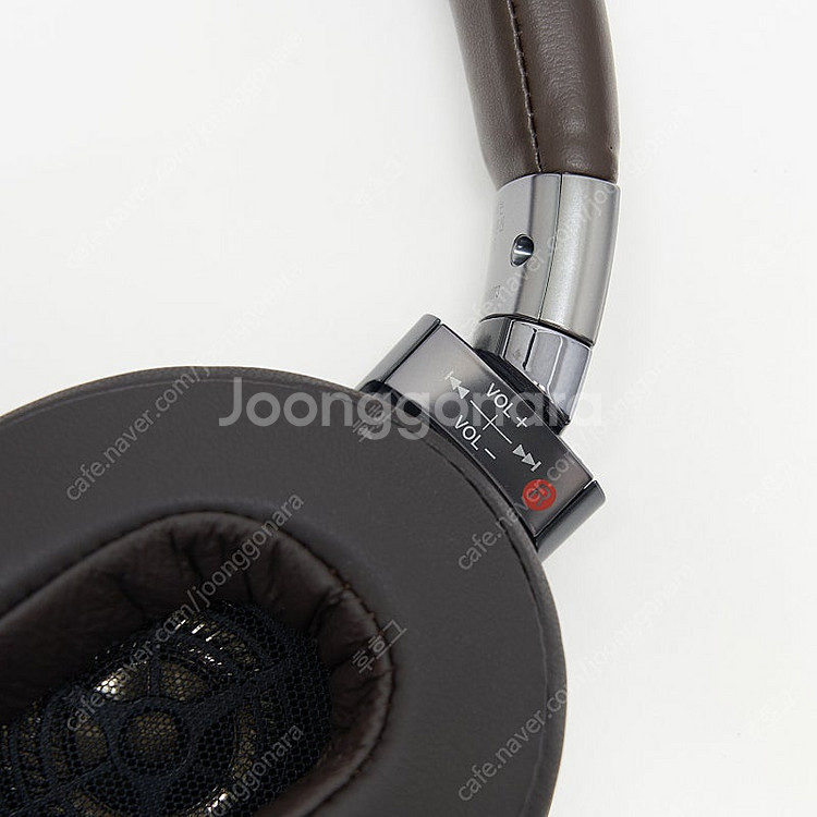 소니 헤드폰 MDR-1A BT 실버/브라운--3