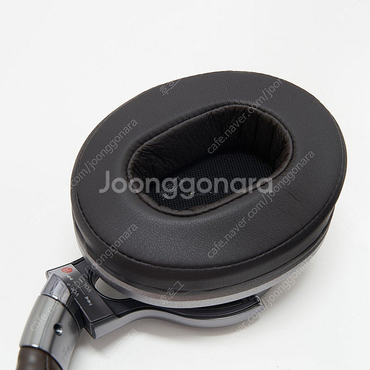 소니 헤드폰 MDR-1A BT 실버/브라운--4