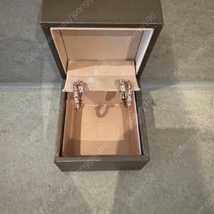 불가리 세르펜티 풀파베 귀걸이. 이어링