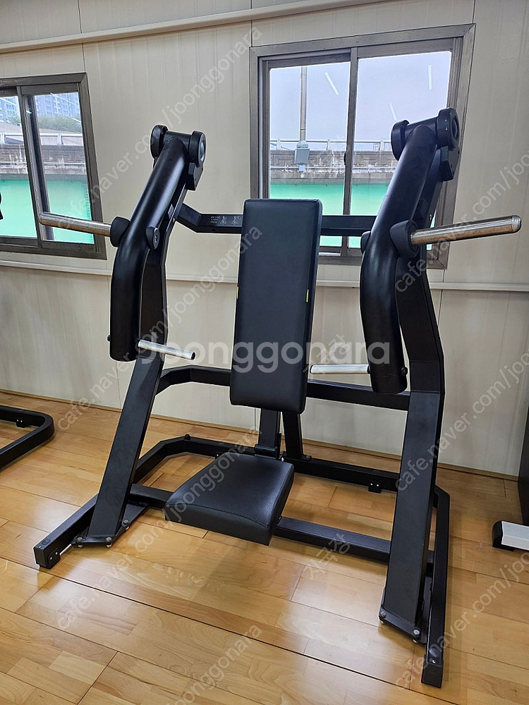 스트렝스라이프 플레이트 숄더프레스/레그익스텐션--0