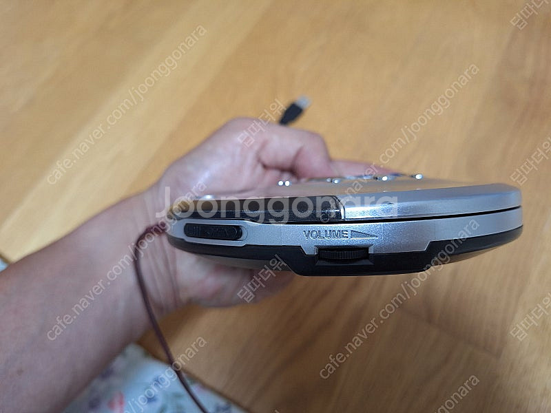 듀라브랜드 워크맨 CD플레이어,CDP CD-565 실버 판매--7