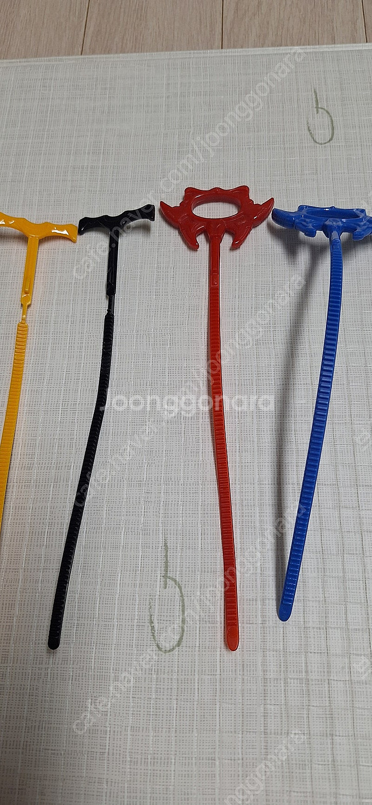 공룡메카드 팽이 (2개)+ 팽이(2개) 택포 35000--5