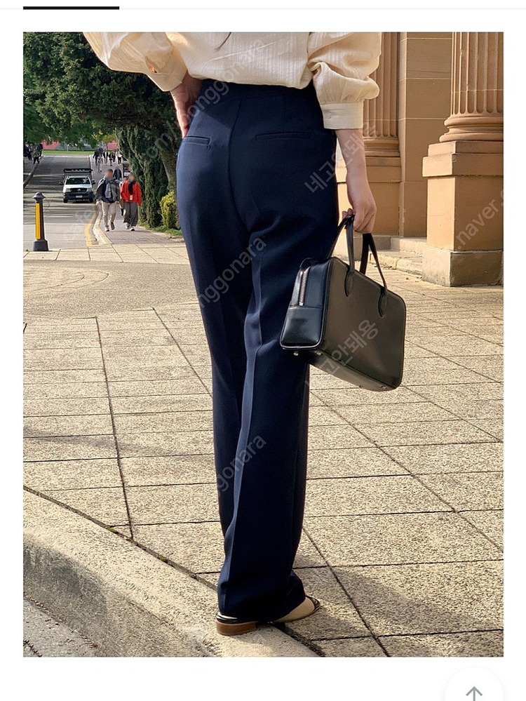 잇모멘텀 누아 어텀 슬림핏 부츠컷 네이비 슬랙스 이미지