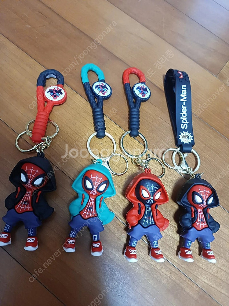 후드집업 스파이더맨 키링4개--0