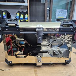 유광골드 알루미늄탑박스 85리터 신품판매합니다