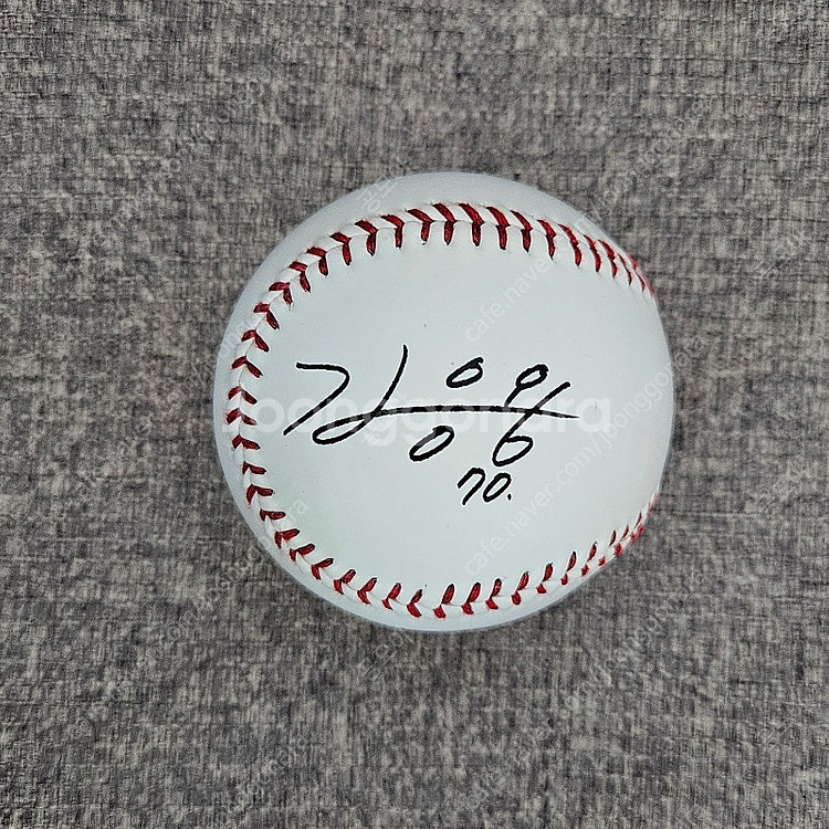 해태 김응용감독 1000승 기념구, 야구공--1