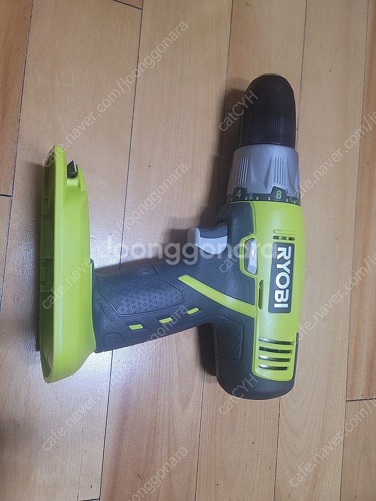 료비(ryobi) 18v 전동드릴, 원형톱 세트--4