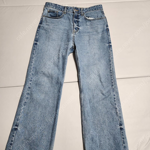 에잇세컨즈 부츠컷데님 84