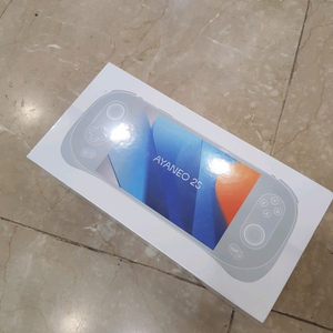 미개봉 아야네오 2S AMD 8840U 32G 2T 화이트 30만원내립니다. 209만원최저가ㅡ>130만