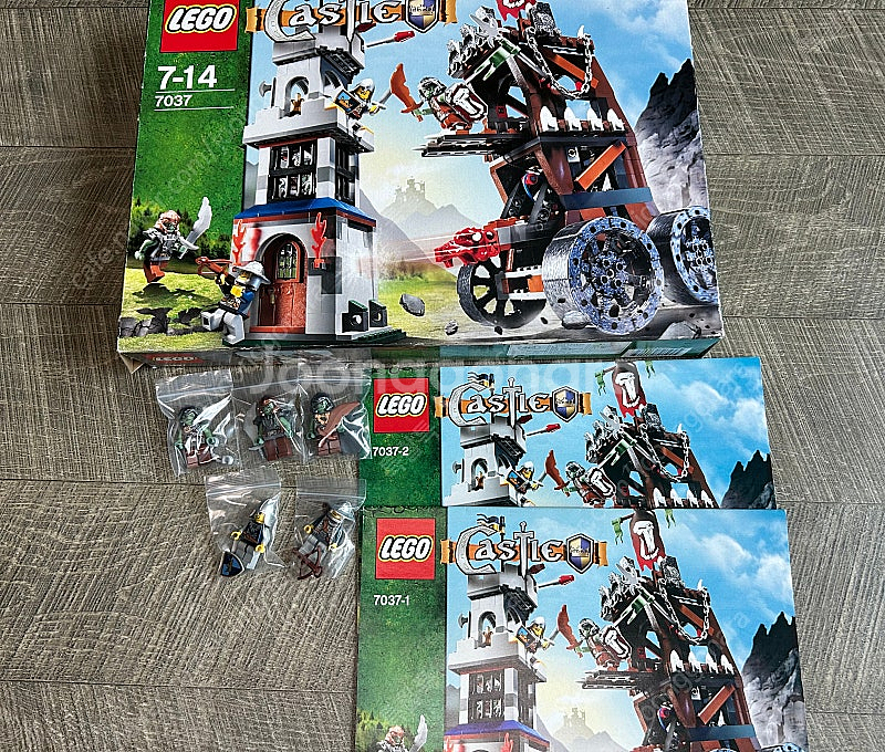 레고 캐슬 7078,7040,7097,7094,7036,7029,7009 판매합니다--9