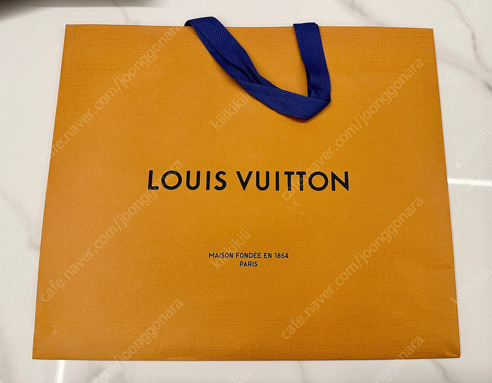 명품 쇼핑백 판매합니다 :) 루이비통 쇼핑백, 박스, 디올 쇼핑백, 샤넬, 버버리, sk2, 티파니, 롱샴, 불가리... 이미지