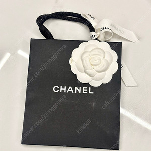 명품 쇼핑백 판매합니다 :) 루이비통 쇼핑백, 박스, 디올 쇼핑백, 샤넬, 버버리, sk2, 티파니, 롱샴, 불가리, 록시땅