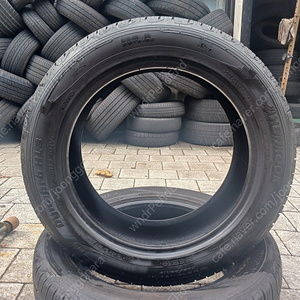 235 55 19 한국타이어 다이나프로 HL3 두개 판매합니다