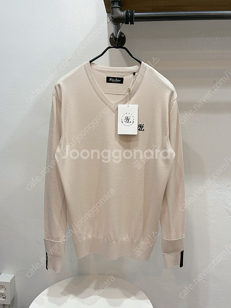 [새제품](100/L),(105/XL) 페어라이어 베이지 브이넥 더블소매 골프니트웨어--1