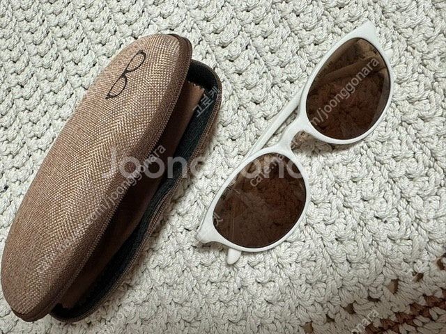 이효리 선글라스 화이트 뿔테 갈색렌즈 새상품--0