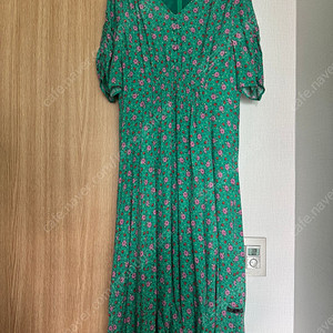 써스데이아일랜드 원피스