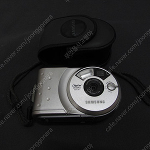 (정상작동/택포115000원) 삼성 빈티지 휘귀디카 팝니다.