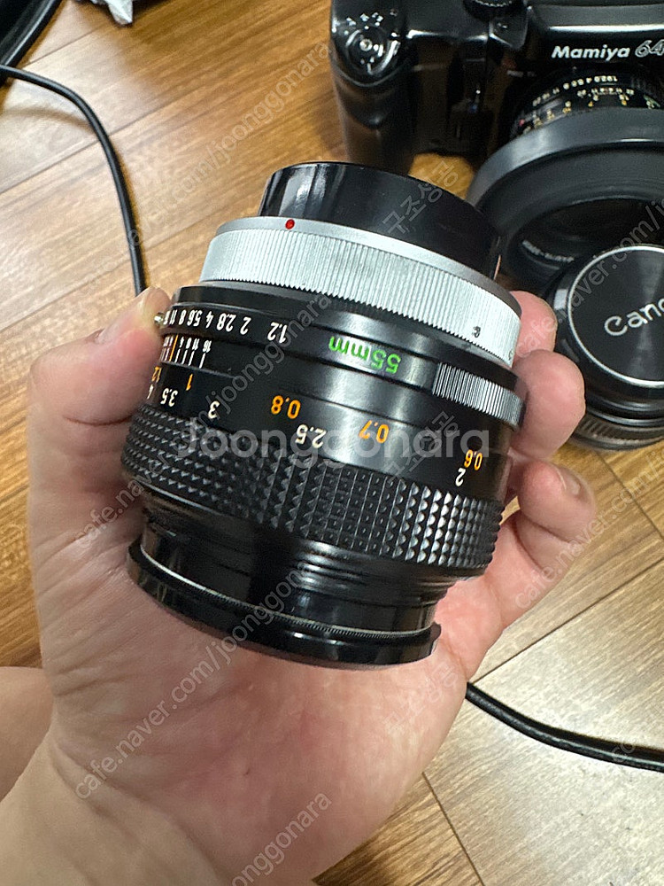 Canon 55mm f1.2 S.S.C. Aspheri...--4