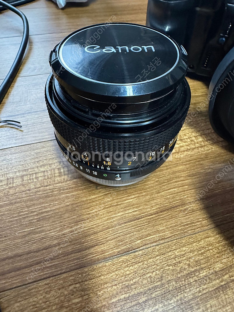 Canon 55mm f1.2 S.S.C. Aspheri...--7