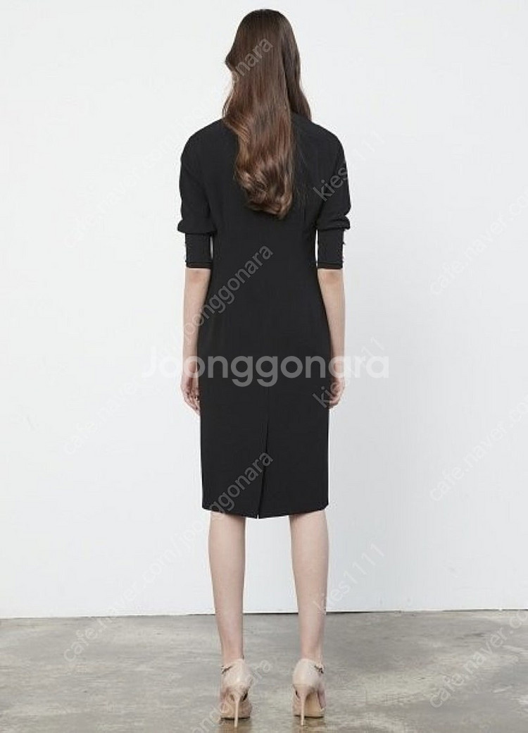 MICHAA 미샤 V-neck Flower Button...--2