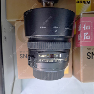 니콘 랜즈 50mm F1.4 판매 합니다