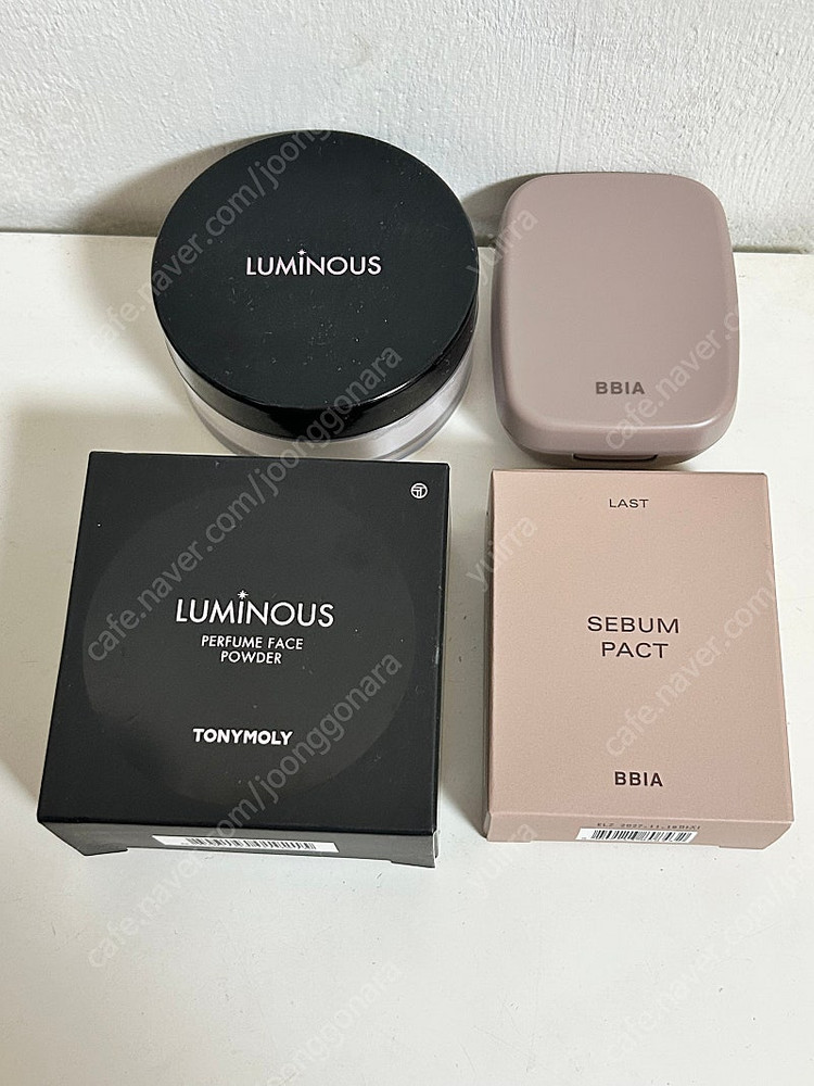 삐아 라스트 세범 팩트 00 수퍼클리어+토니모리 루미너스 퍼퓸 페이스 파우더 01 화사한 베이지 일괄 운포 만원--0