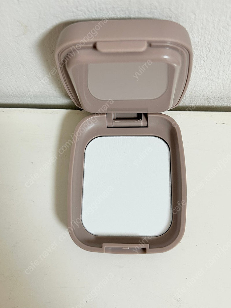 삐아 라스트 세범 팩트 00 수퍼클리어+토니모리 루미너스 퍼퓸 페이스 파우더 01 화사한 베이지 일괄 운포 만원--3