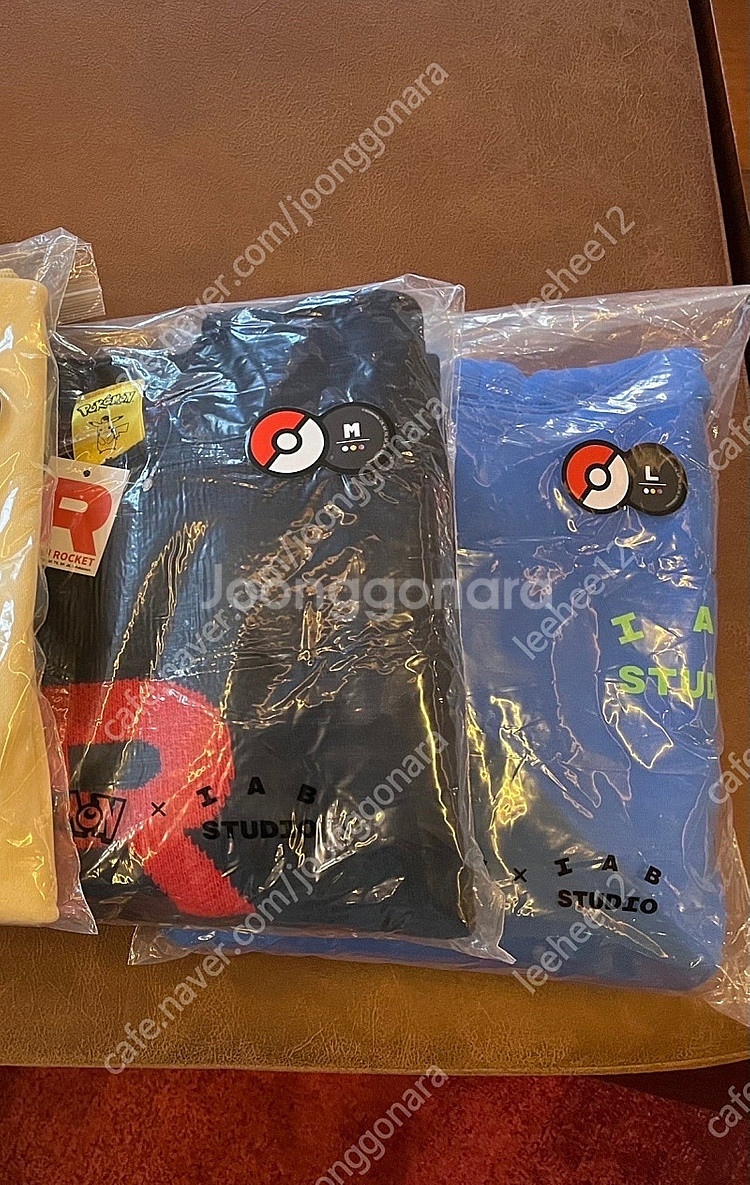 L XL 아이앱 스튜디오 크리스마스 엠보스드 포켓몬--9