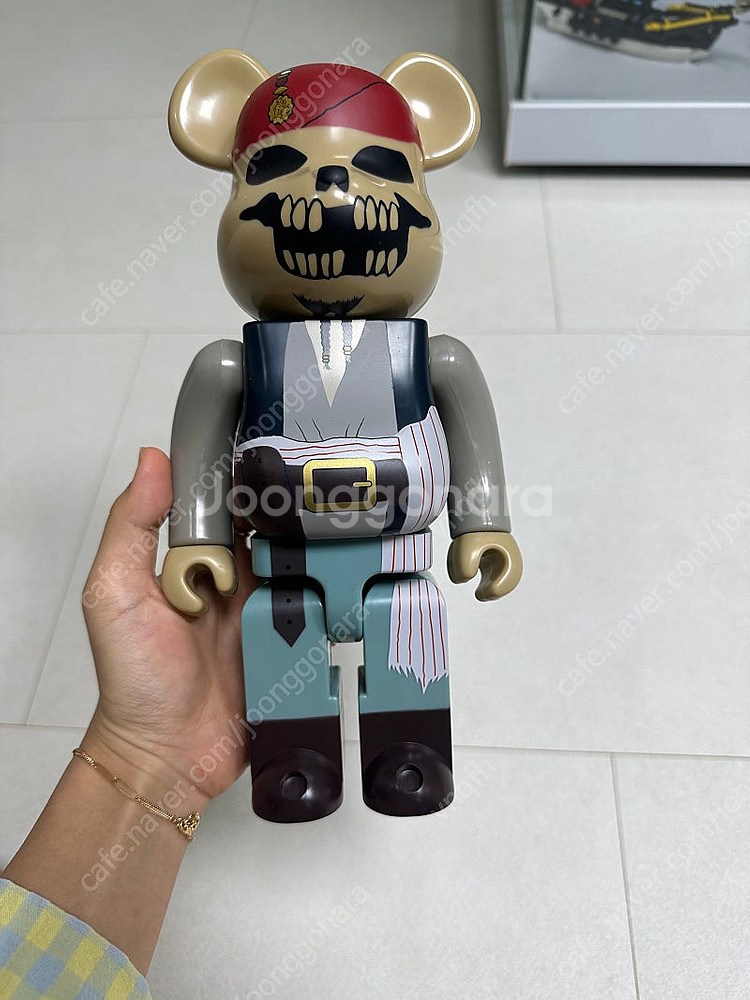 베어브릭 400% 팝니다--2