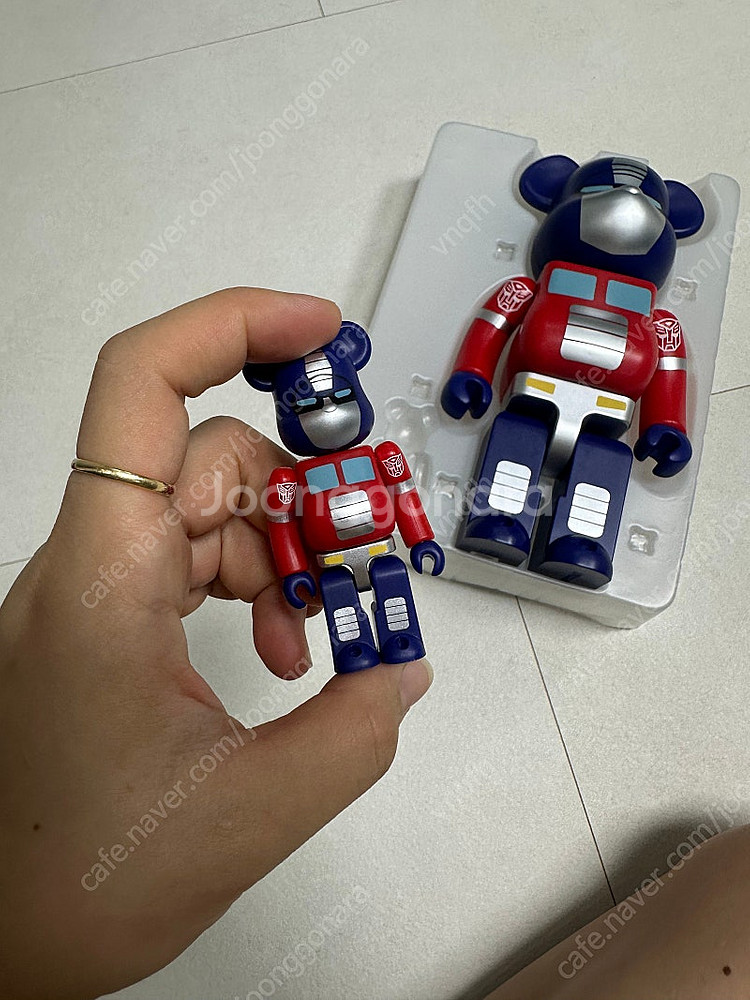 베어브릭 400% 팝니다--5