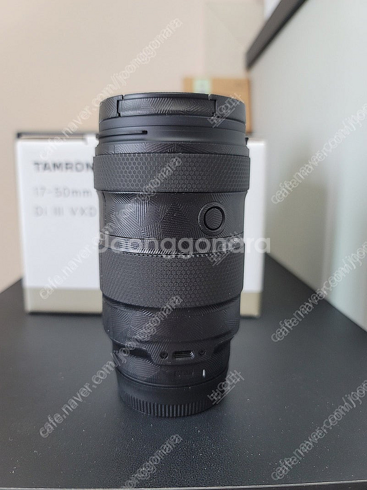 탐론 17-50mm F4 Di III VXD A068 SONY FE용 판매합니다--2