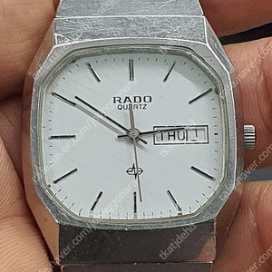 빈티지 라도 퀴츠 시계