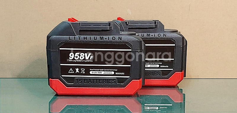 마끼다 배터리 958VF 18V 15셀 2개+충전기 + 무료배송 11 만원 ( 새물품 ) 삼성셀--0