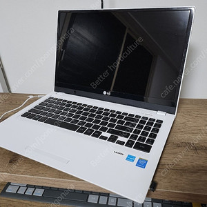 LG 15u55 5만에 판매합니다