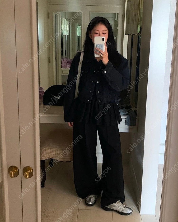 포에토 블랙 데님 자켓 이미지