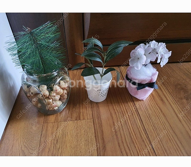 소품인테리어로쓰실분조화12개합아주저렴하게4천원환경이화사하게바뀜(수원)--7